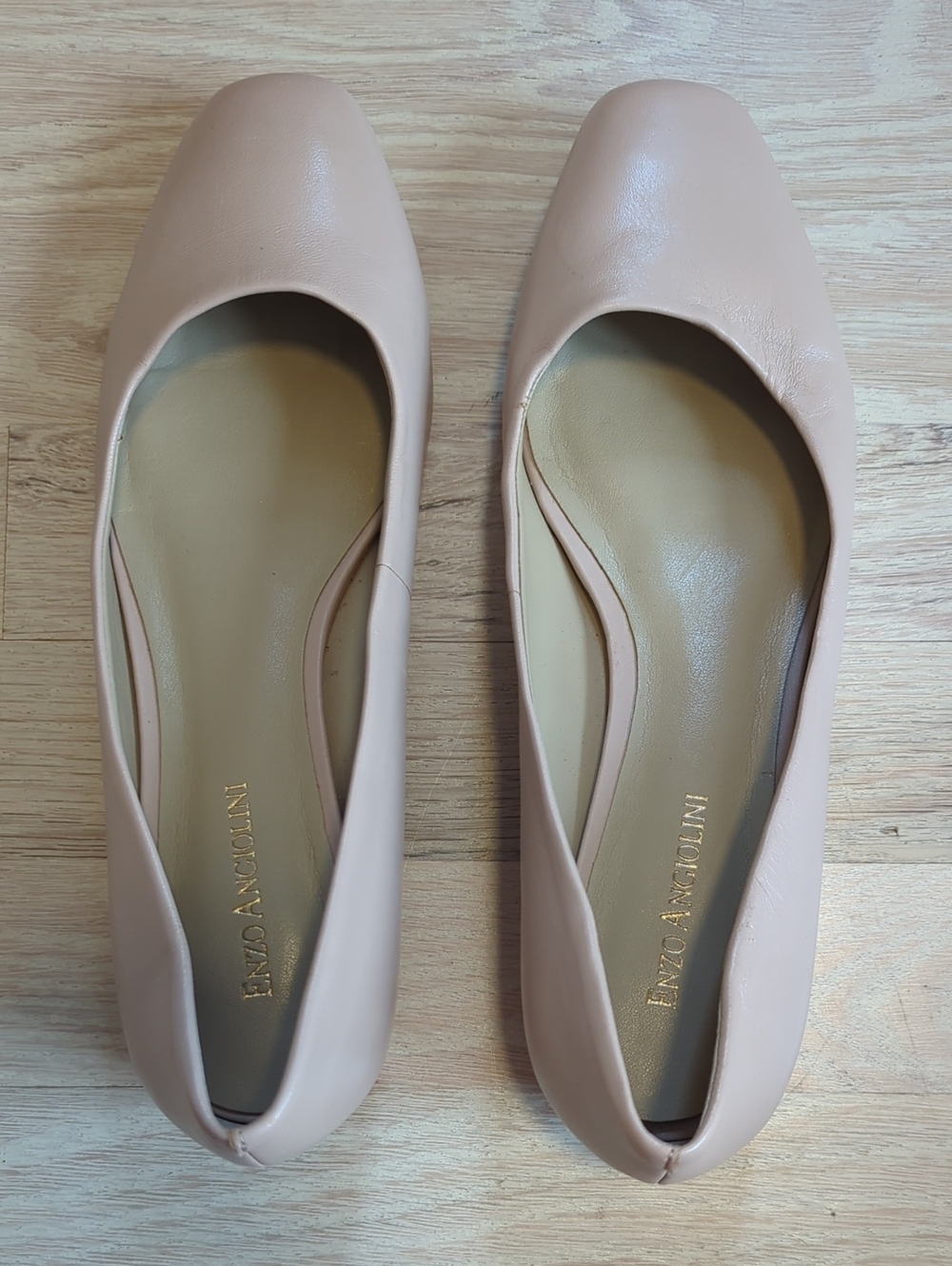 Enzo Angiolini Beige Flats 8 - Picture 3 of 4